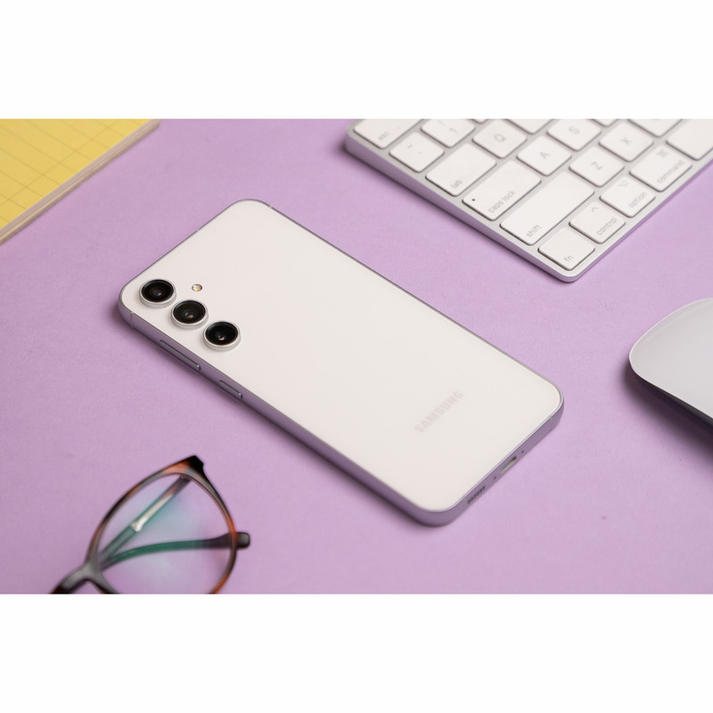 گوشی موبایل سامسونگ مدل Galaxy S23 FE دو سیم کارت ظرفیت 128 گیگابایت و رم 8 گیگابایت به همراه شارژر 25وات سامسونگ - ویتنام