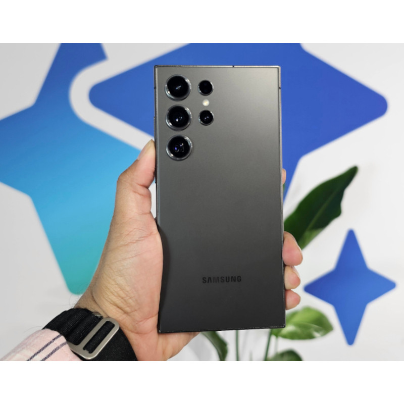 گوشی موبایل سامسونگ مدل Galaxy S24 Ultra دو سیم کارت ظرفیت 256 گیگابایت و رم 12 گیگابایت - به همراه شارژر 45 وات