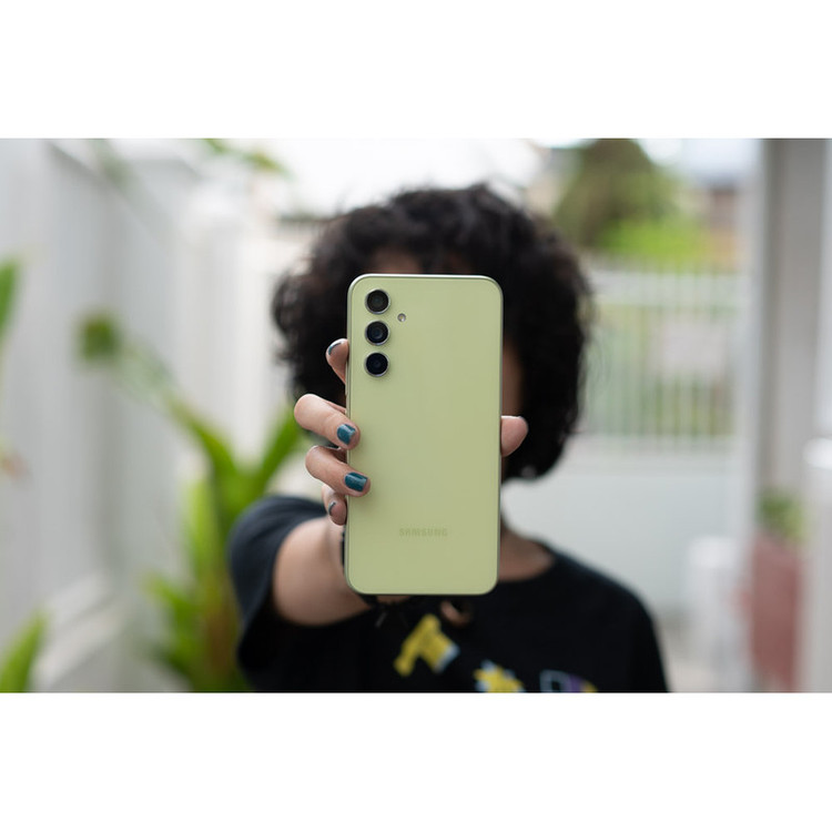 گوشی موبایل سامسونگ مدل Galaxy A54 5G دو سیم کارت ظرفیت 256 گیگابایت و رم 8 گیگابایت به همراه شارژر 25وات سامسونگ